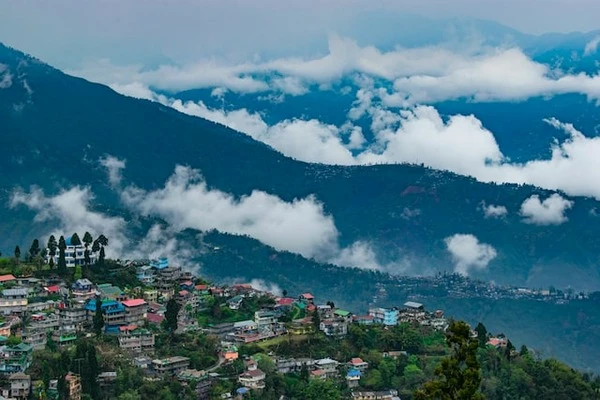 Darjeeling Gangtok Honeymoon Tour